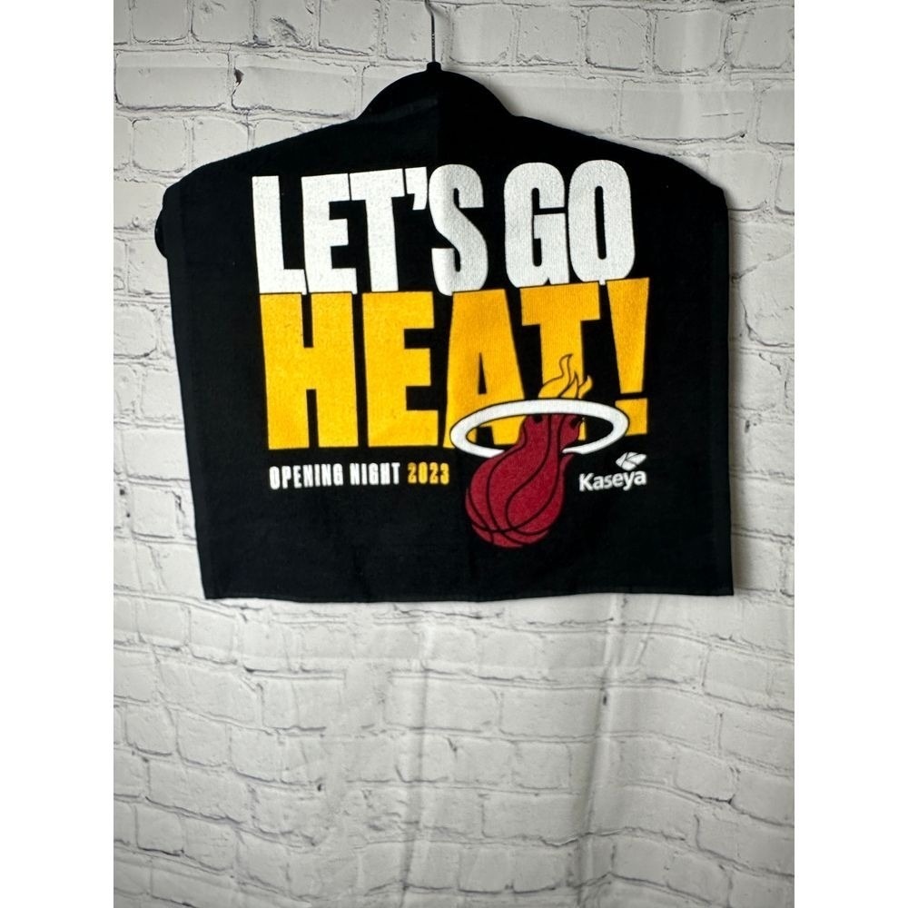 Miami Heat Opening Night 2023 Rally Towel Pro Towels NBA Basketball Memorabilia